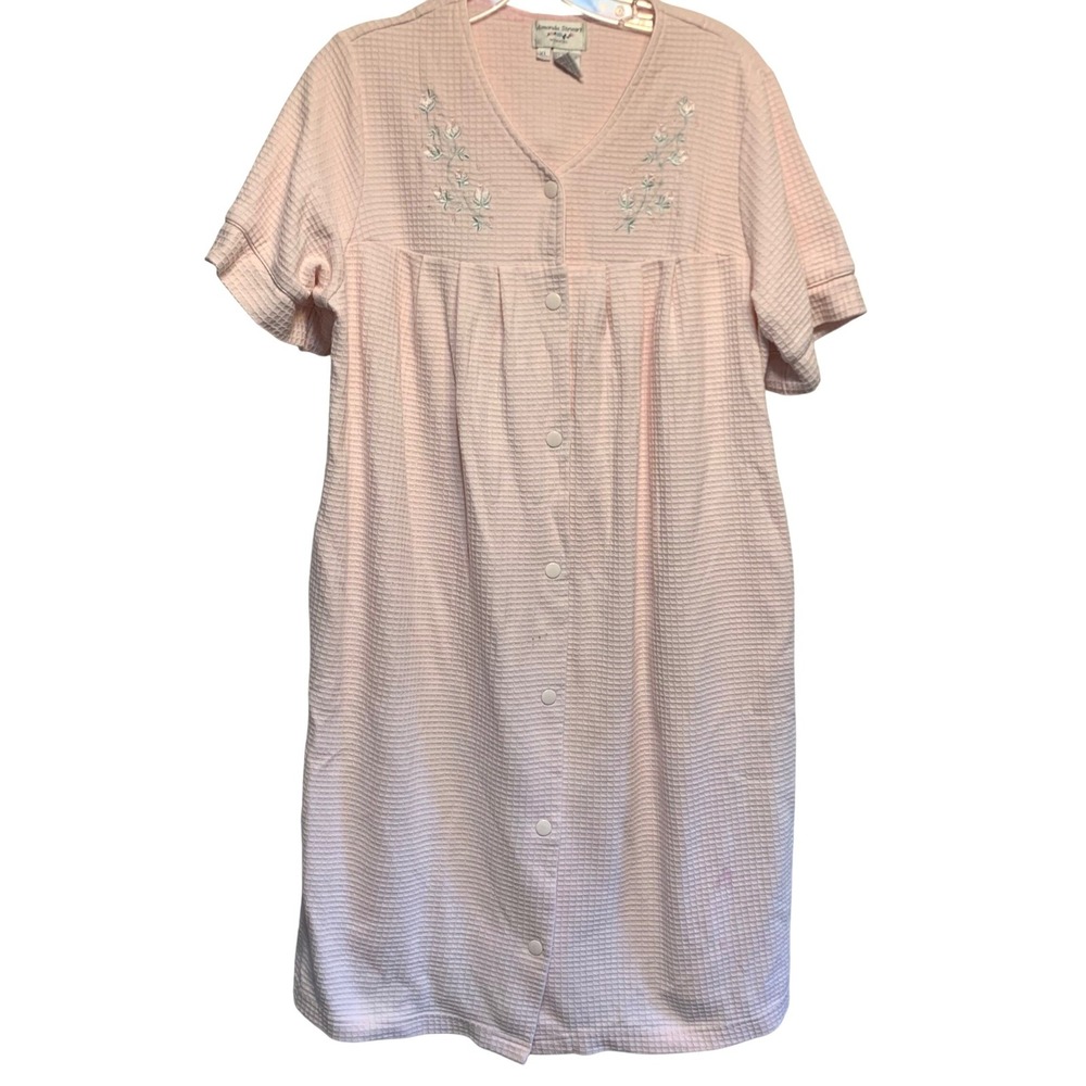 Amanda Stewart Intimates Housecoat XL Pink Waffle Knit Floral Button Front Robe